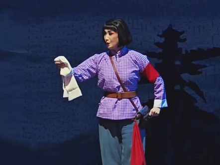 马佳演唱京剧《杜鹃山》选段乱云飞