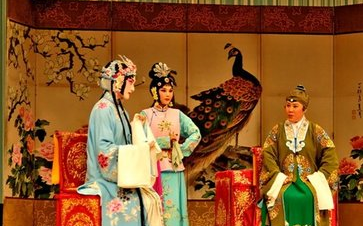 京剧凤还巢:本应当随母亲镐京避难【李胜素】