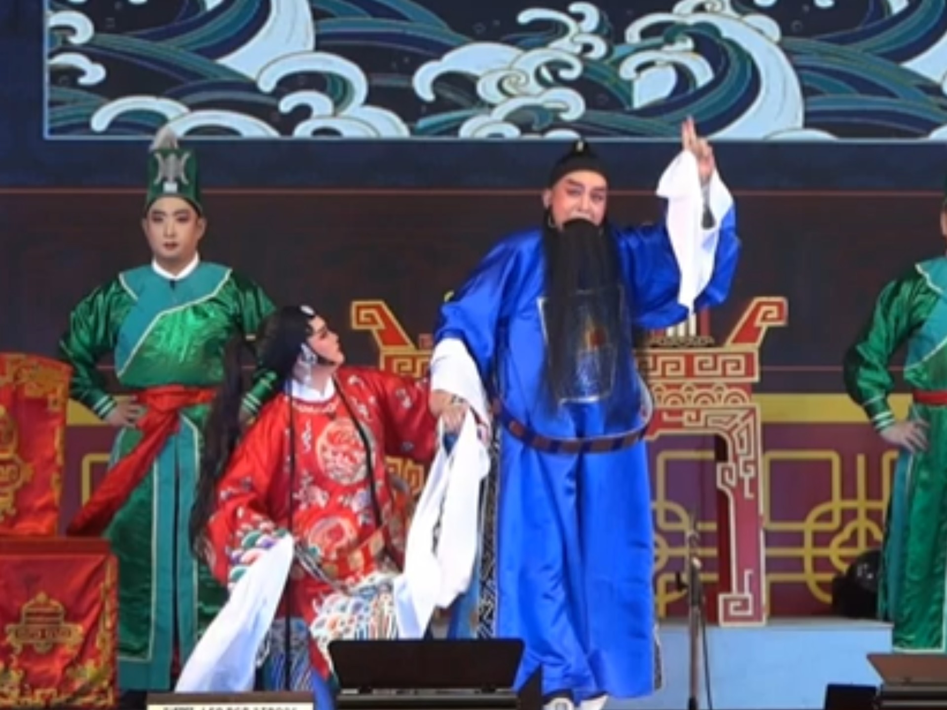 潮剧折子戏《闹开封》泰国演出实况