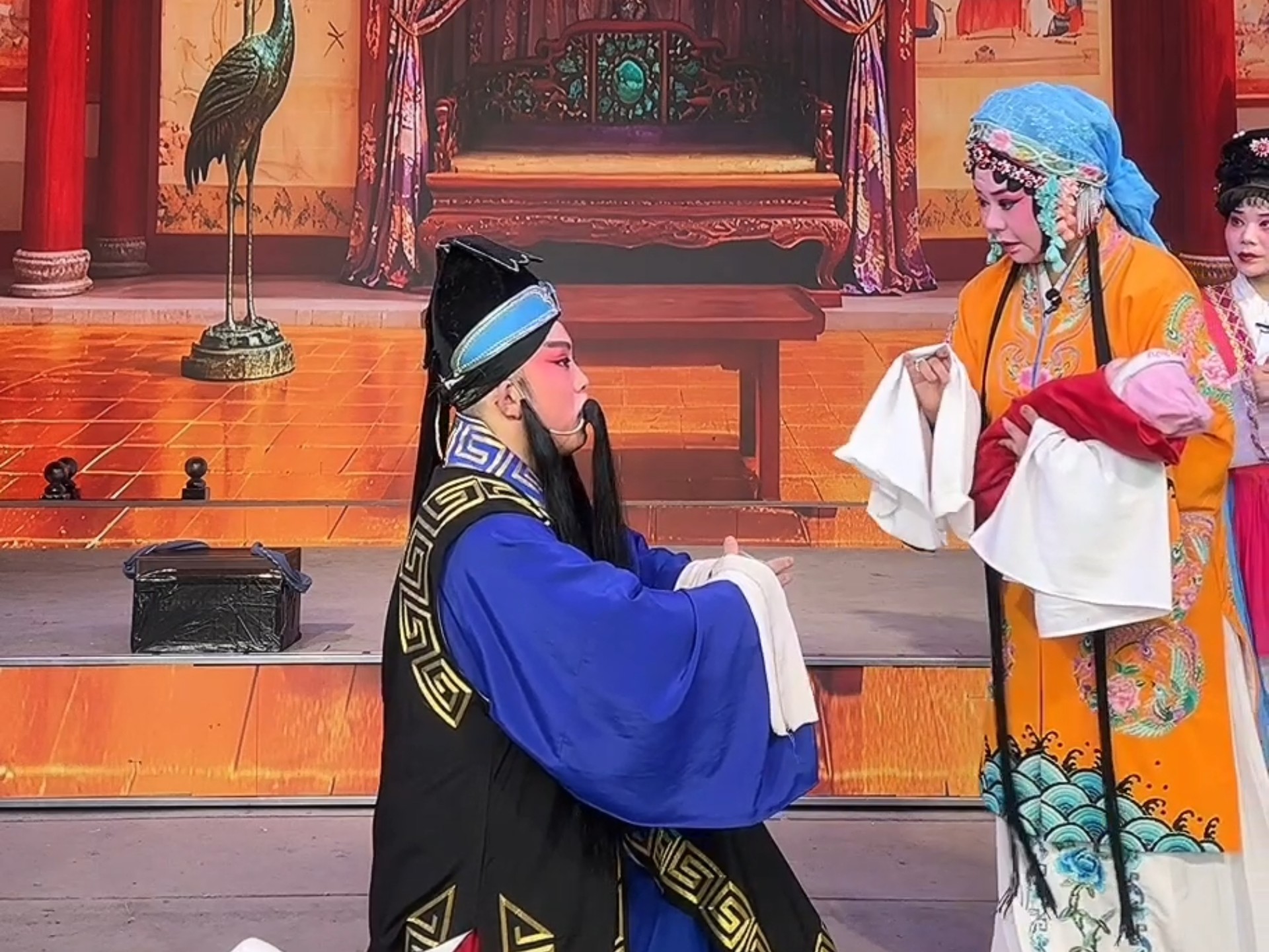 豫剧《赵氏孤儿》程婴忍辱存孤故事