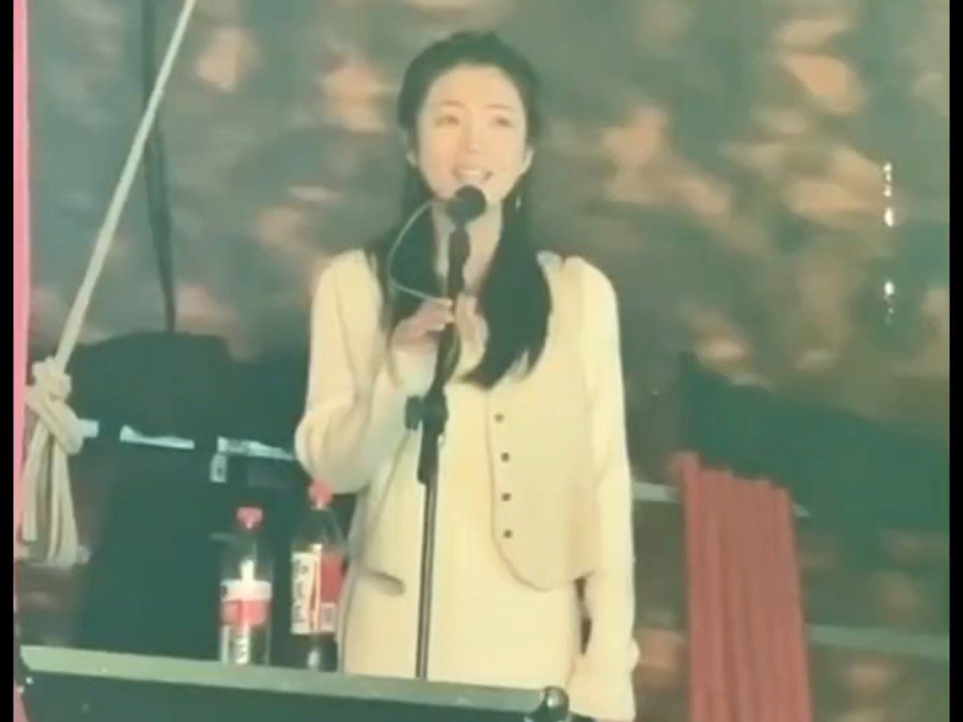 李云霄越剧《红丝错》幕后伴唱