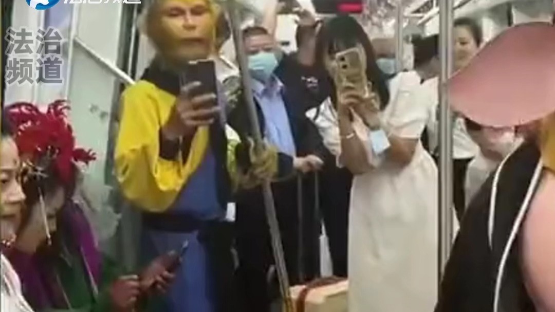 小品《表演》:猪八戒背媳妇