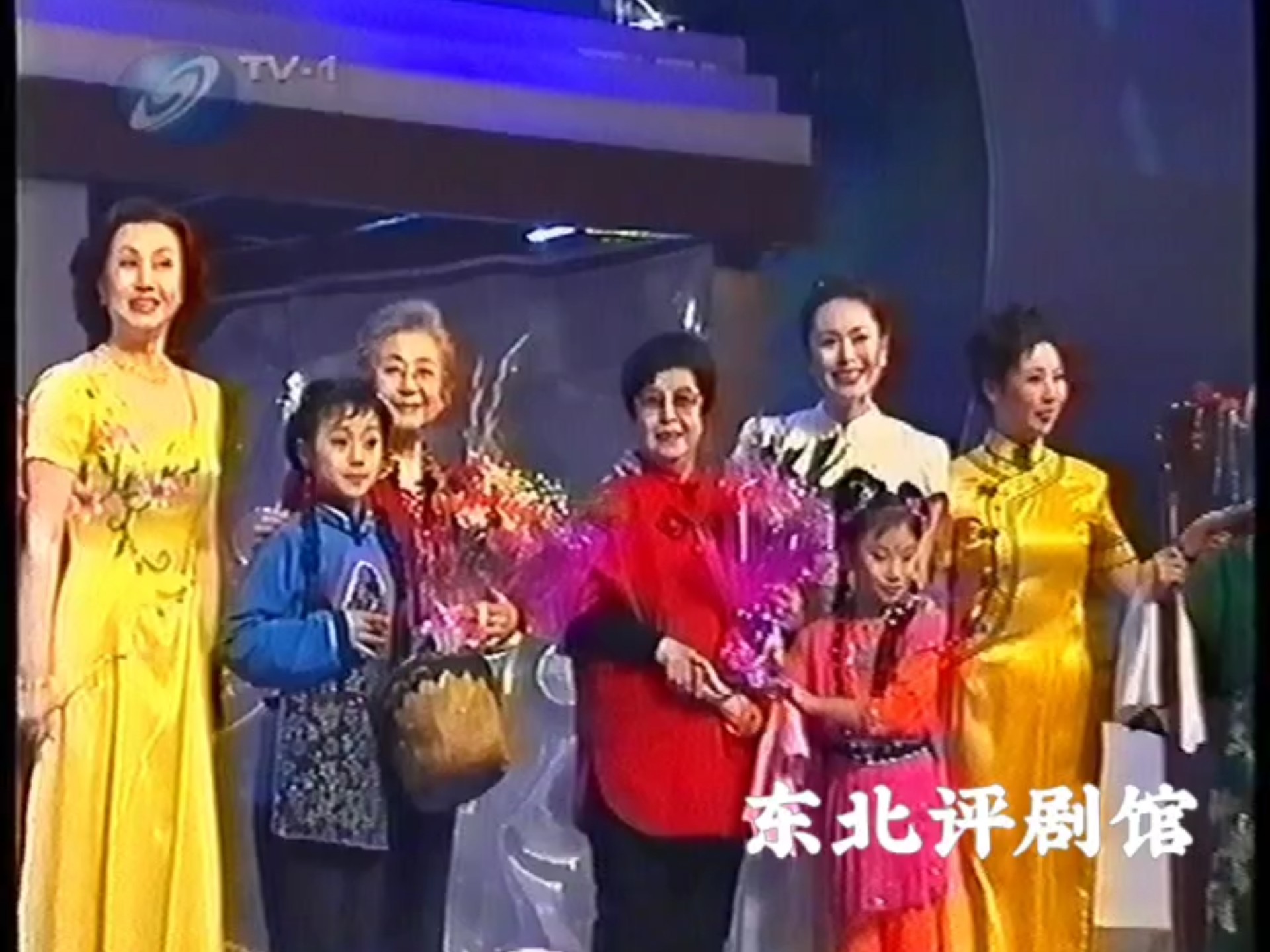 韩少云等名家春晚演唱评剧《红色娘子军》