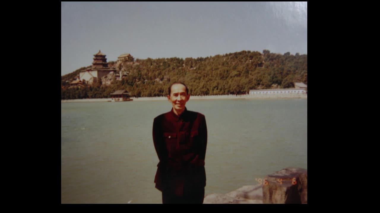 京剧《锁麟囊》程砚秋嫡传王吟秋教唱春秋亭选段