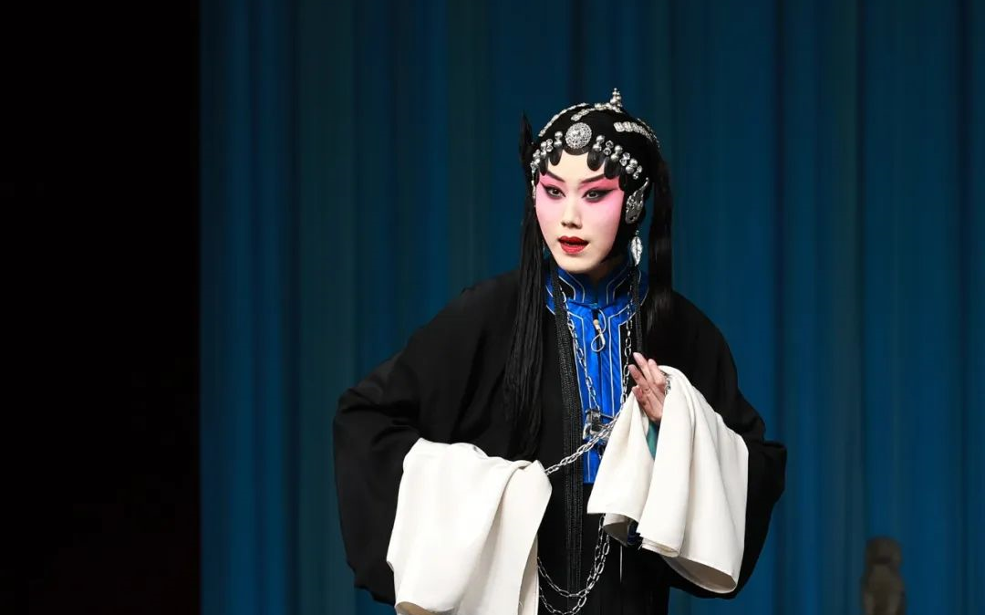 京剧《窦娥冤》坐监法场翟谦主演