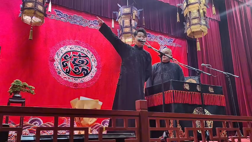 张鹤擎刘喆相声《汾河湾》