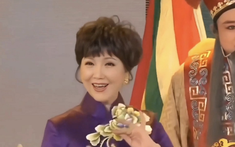 沪剧《罗汉钱》燕燕也许流畅版