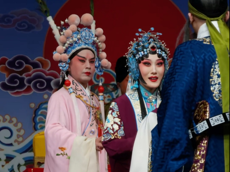 杨鹏程王艳亲授京剧《乾坤福寿镜》