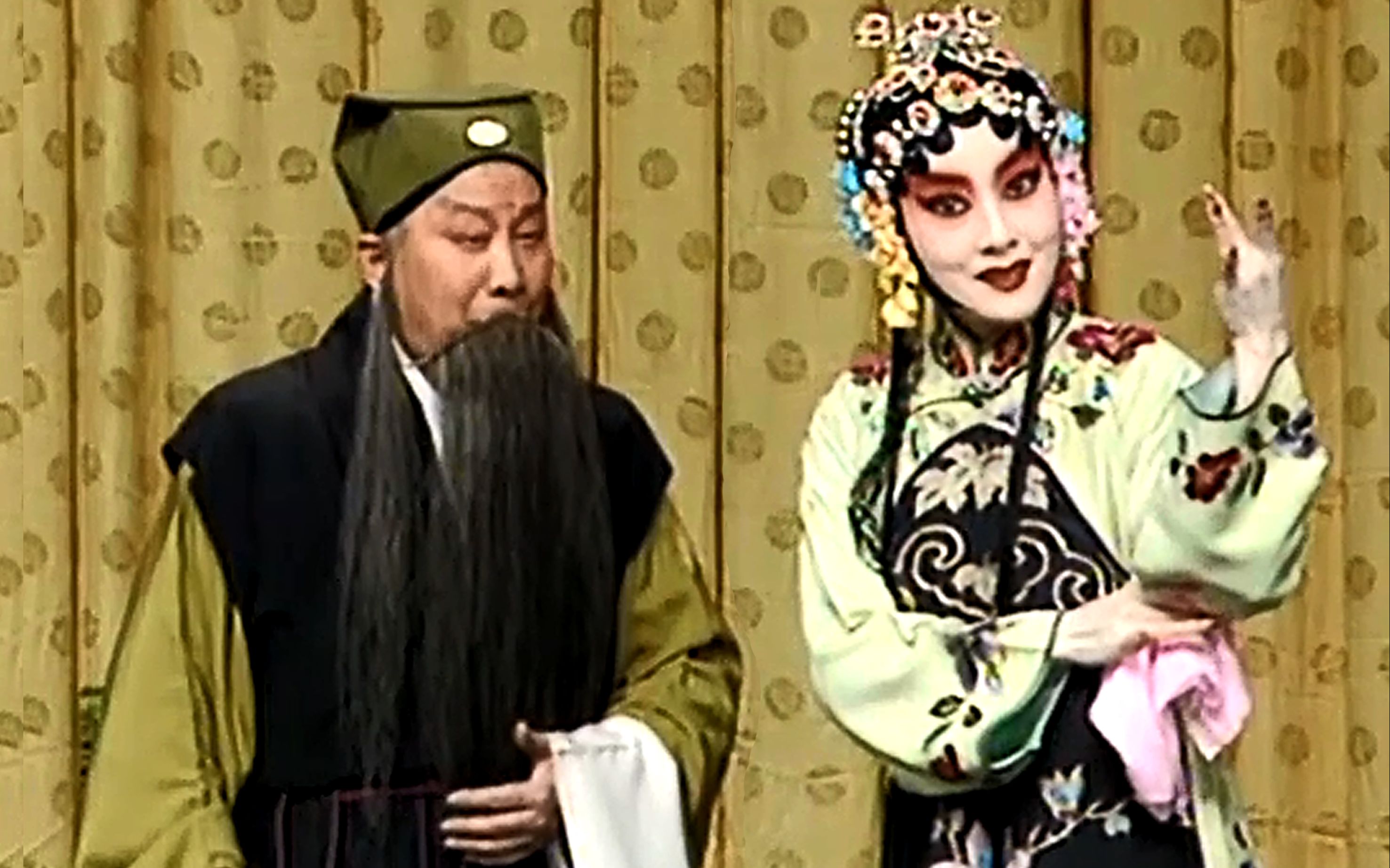 尚小云版京剧《玉虎坠》上集
