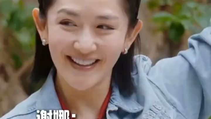 小品《奇葩》谢娜搞笑一家人
