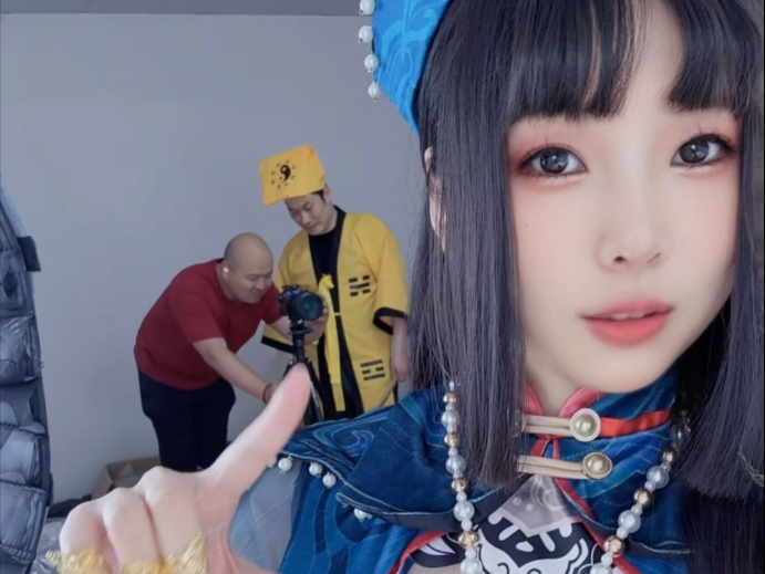 京剧《玉玲珑》